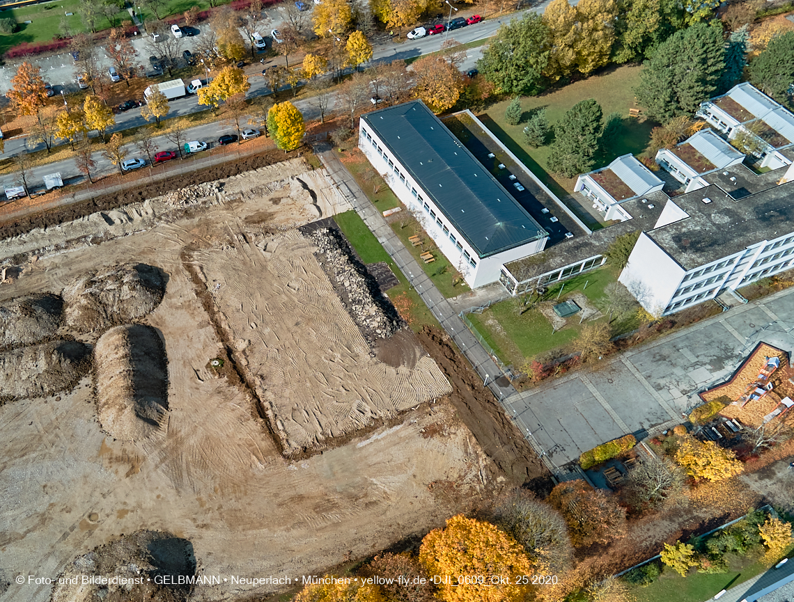 25.10.2020 - Grundschule am Karl-Marx-Ring in Neuperlach